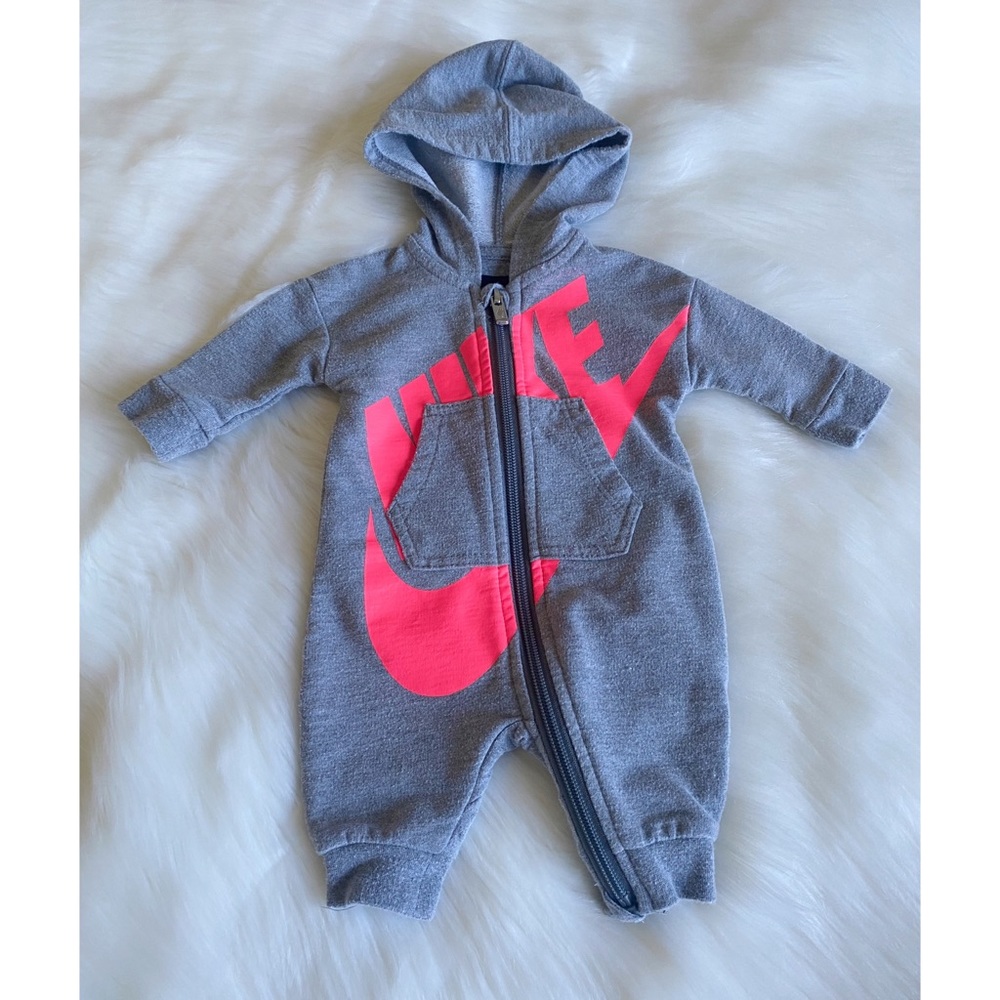 NEVER USED, Nike newborn hooded jumpsuit